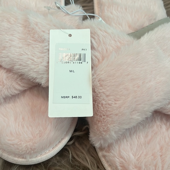 Splendid Powder Pink Slides - Picture 2 of 4